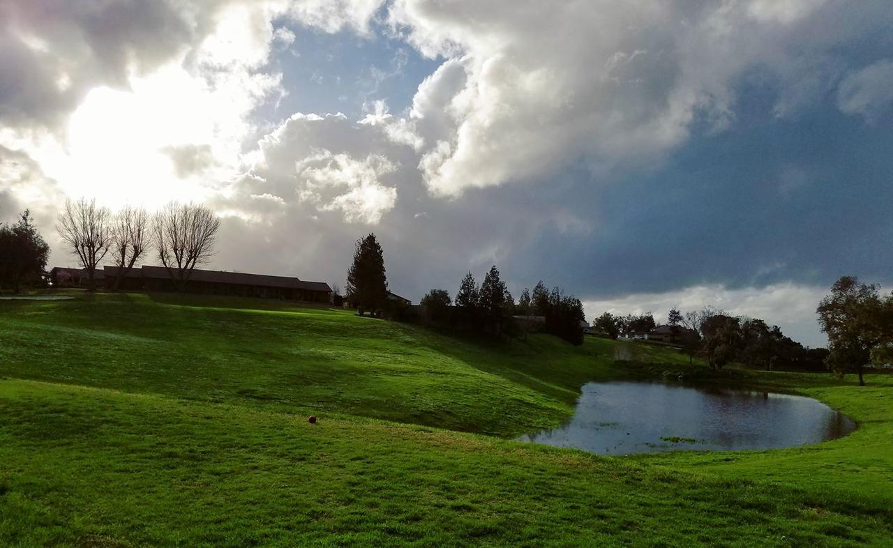 Ridgemark Golf Club And Resort Hollister Exterior photo